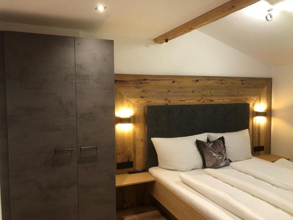 Landhaus Thomas Mayrhofen Zimmer foto